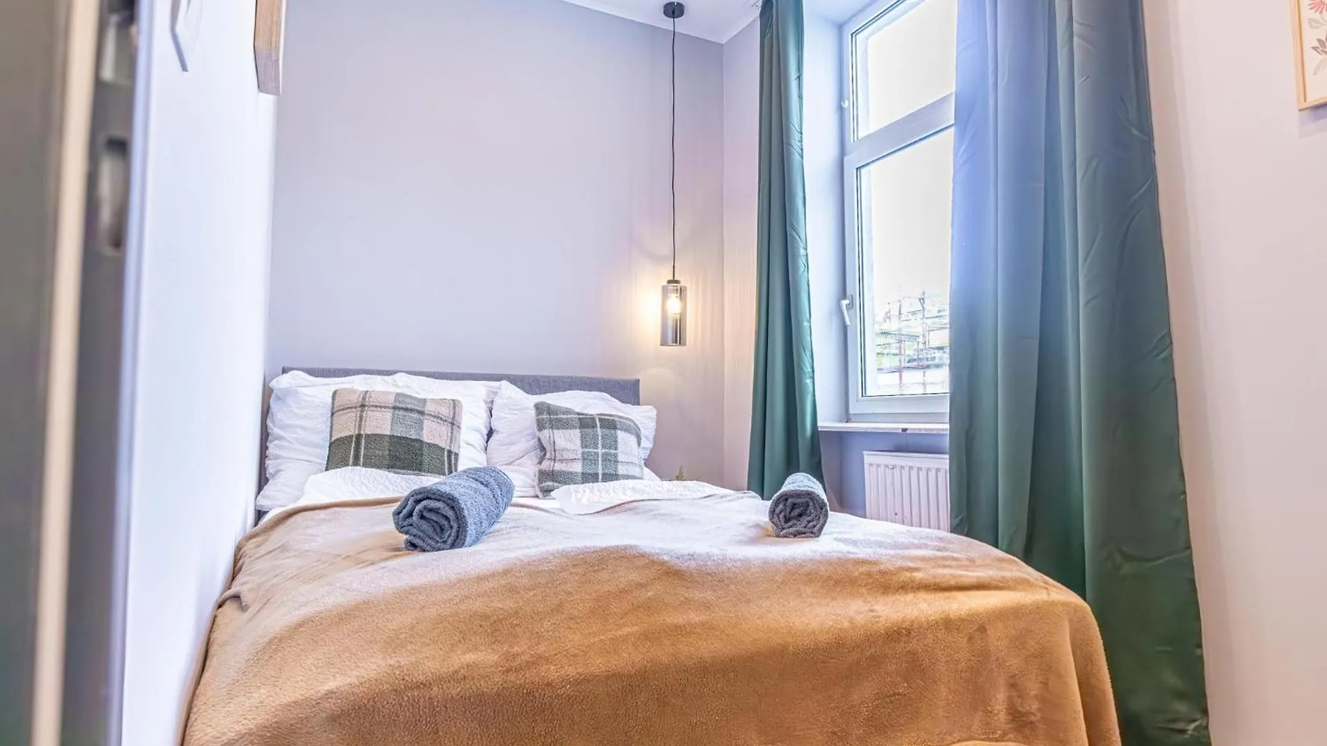 Spacious Shared Apartment Schoenbrunn Vienna Austria