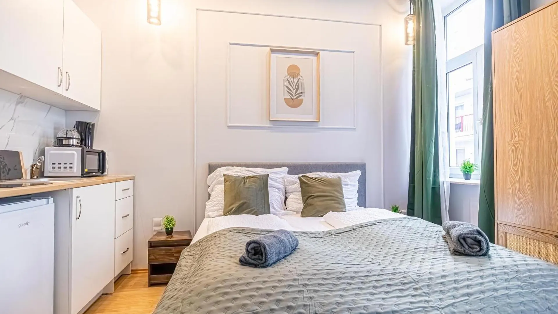 Spacious Shared Apartment Schoenbrunn Vienna