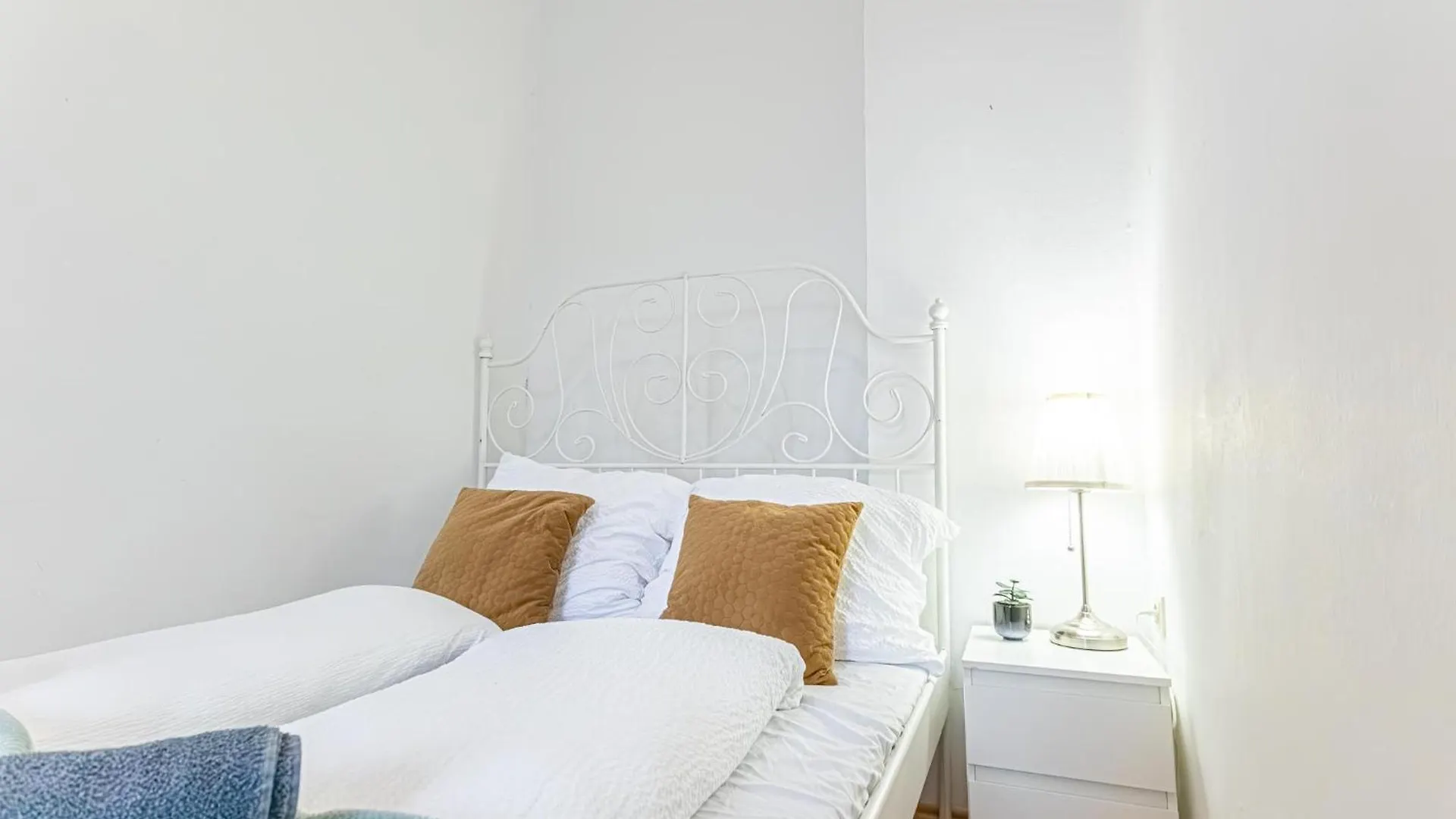 Spacious Shared Apartment Schoenbrunn Vienna